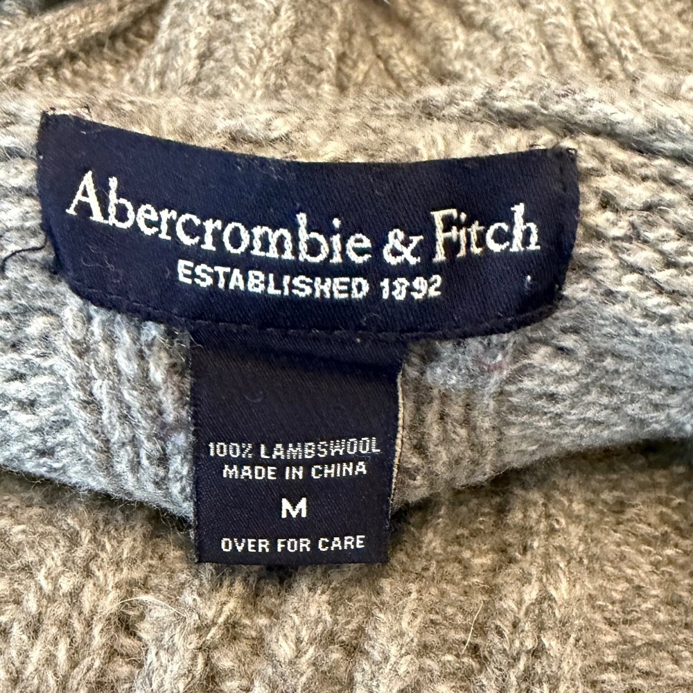 Abercrombie & Fitch Y2K Hooded Lambswool Brown Cardigan with Tie, Size Medium - Picture 10 of 15